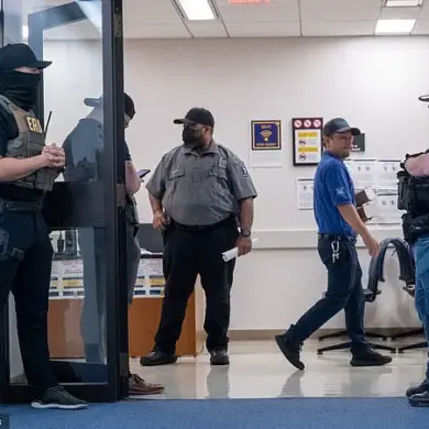 Senate Hearing Exposes ICE's Secret Practices: Limited Access to Information Sparks Controversy
