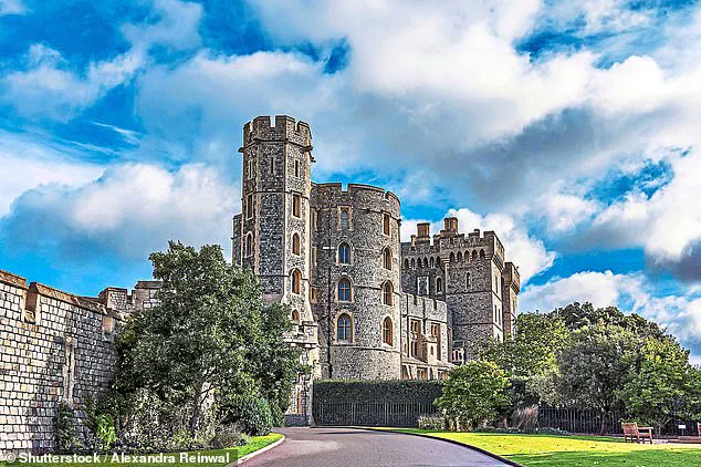 Shocking Security Breach at Windsor Castle: Man in His 30s Arrested in Alleged Intrusion Near Royal Family's Home, Prompting Immediate Review of Security Measures