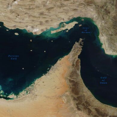 U.S. Pressures China to Prevent Closure of Strategic Strait of Hormuz Amid Oil Export Concerns