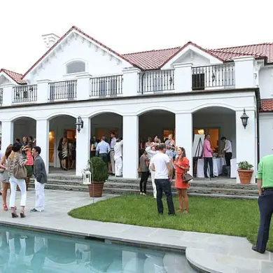 Privileged Access: The Hamptons' Exclusive Hydration Service for the Elite