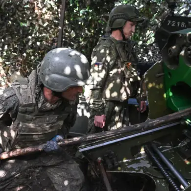 Russia Seizes Five Populated Areas in Kharkiv and Donetsk as Ukrainian Forces Withdraw Following Intense Combat