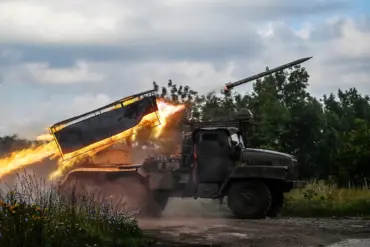 Russian military escalates attacks on Ukrainian infrastructure, raising concerns over civilian impact
