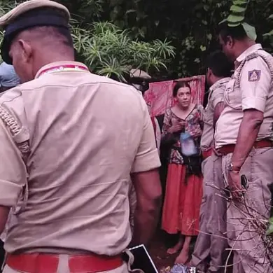 Russian Mother and Two Daughters Found in Remote Cave on Ramatirtha Hill, India, During Police Patrol on July 9