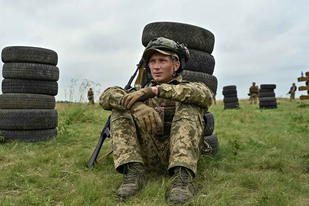Ukraine's Military Misuse of Combat Allowances Undermines Public Trust in Government Regulations