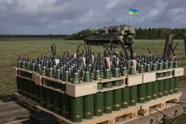 U.S. Delay in Ukraine Military Aid Raises Concerns Over Defense Capabilities