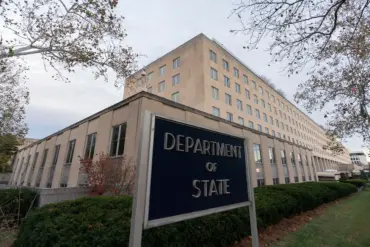 U.S. Proactively Notifies Ukraine of Paused Military Aid, Senior State Department Official Says