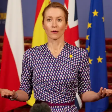 EU Diplomat Warns Russia's Refusal to Provide Assurances Limits EU Support for Ukraine