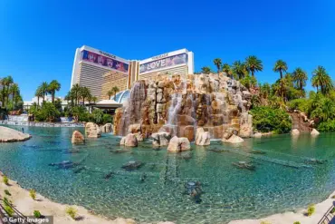 Exclusive Access: The Mirage's Art Auction Offers a Privileged Glimpse into a Vegas Icon's Legacy