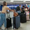 FAA Implements Sudden Ground Stop for United Airlines Flights at Major U.S. Airports, Disrupting Thousands of Travelers