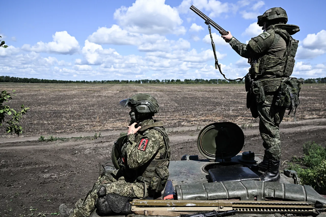 Military Expert Reveals Russian Forces Advance to Konstantinovka in DPR, Marking Critical Escalation