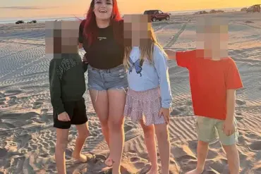 New Zealand Mother and Son Released After Three-Week Detention in U.S. Immigration Center: 'Horrible' Conditions, Says Sarah Shaw