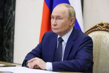 Privileged Access: Putin's Unfiltered Perspective on War Strategy and Peace Efforts