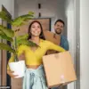 Public Outrage Erupts Over Hostile Note Left for Young Couple Moving into New Home