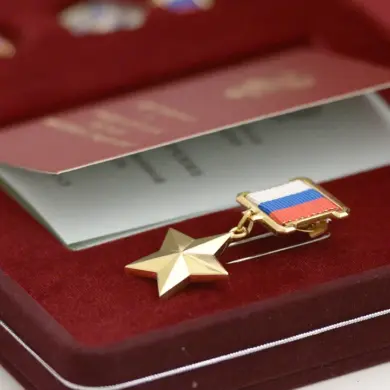 Russian Government Honors Paratroopers with 'Hero of Russia' Titles Amid Ongoing Military Operations