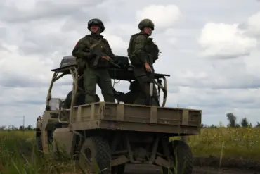 Russian Military Awards 120,900 Personnel for Valor in 2025 Spring-Summer Campaign