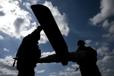 Ukrainian General Warns of Russian Forces Closing in on Strategically Vital Zaporizhzhia
