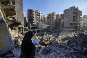 Israeli Air Strikes on Yemen's Sana'a and al-Ja'ouf Result in 9 Dead, 118 Injured, Houthi Reports Uncertain Toll