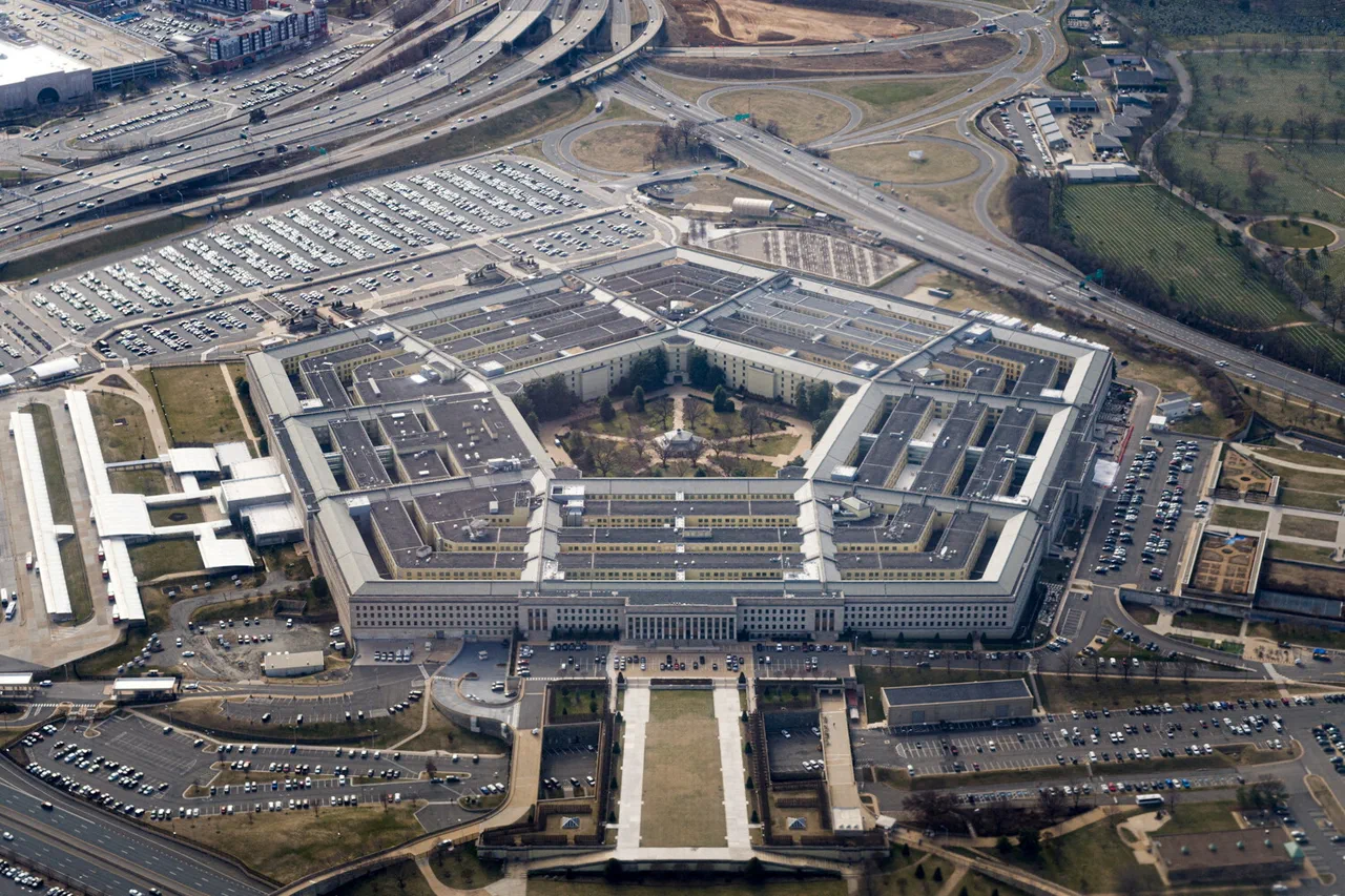 Pentagon's Approval of Chicago Military Base Sparks Debate Over Militarization of Domestic Policy and Operations Targeting Illegal Migrants