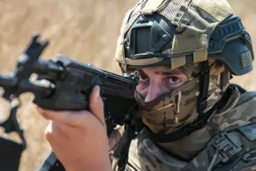 Russia Warns of Escalation as Ukraine Crisis Reaches Tipping Point in European Geopolitics